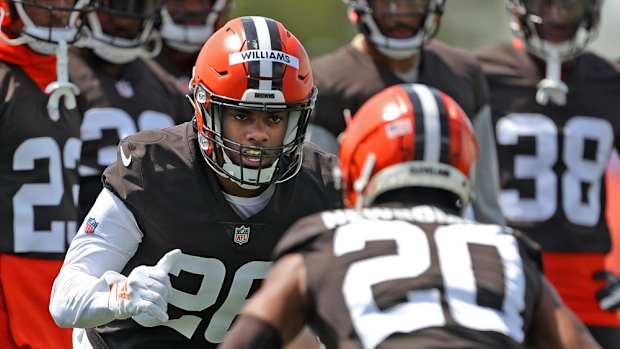 Cleveland Browns cornerback Greedy Williams, facing, participates in drills with Greg Newsome II during NFL football training camp, Friday, July 30, 2021, in Berea, Ohio. Brownscamp31 15